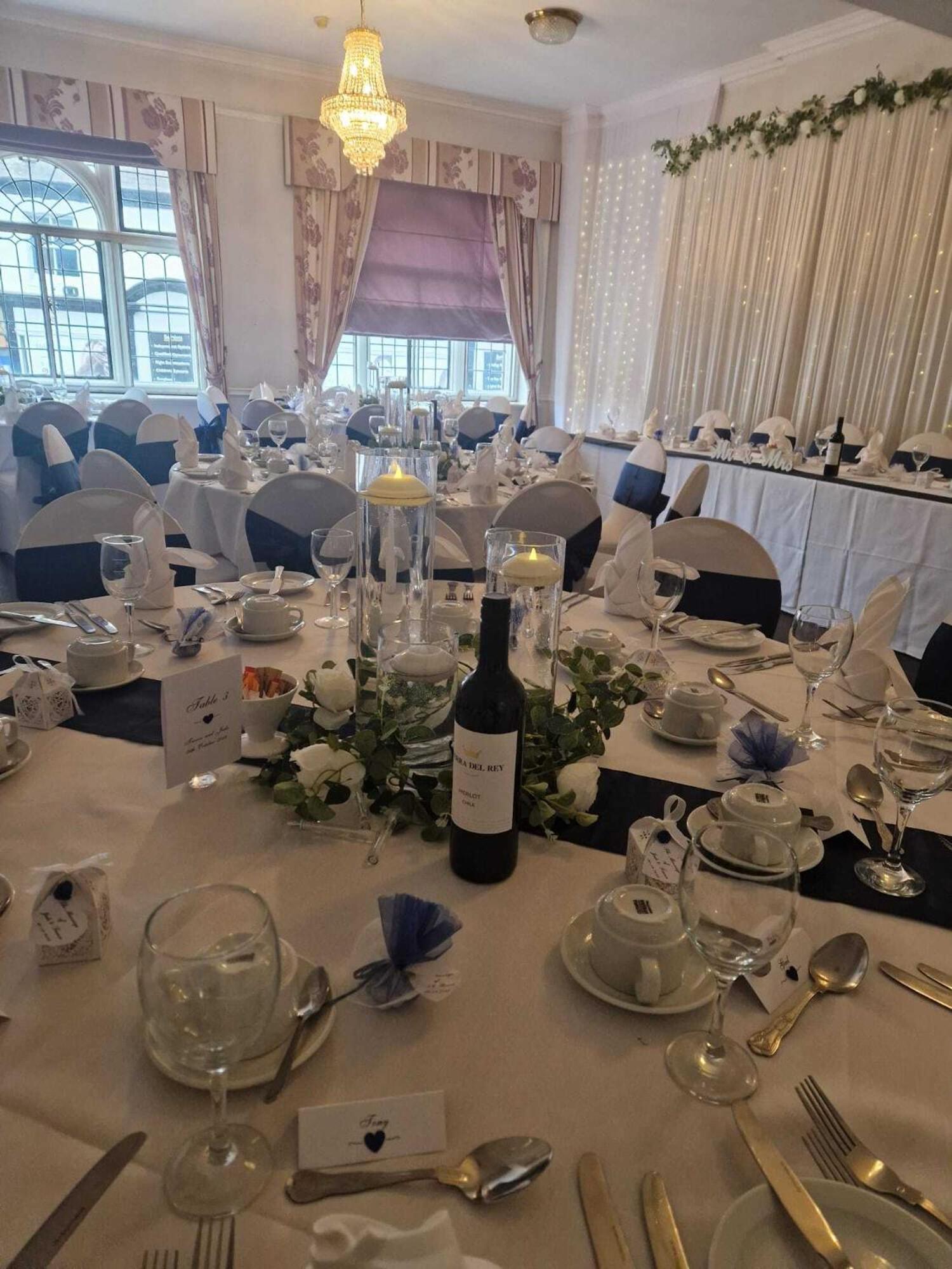 The Hind Hotel Wellingborough Esterno foto